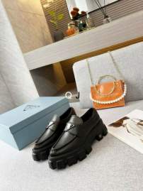 Picture of Prada Shoes _SKUPradasz35-39XJ010718819